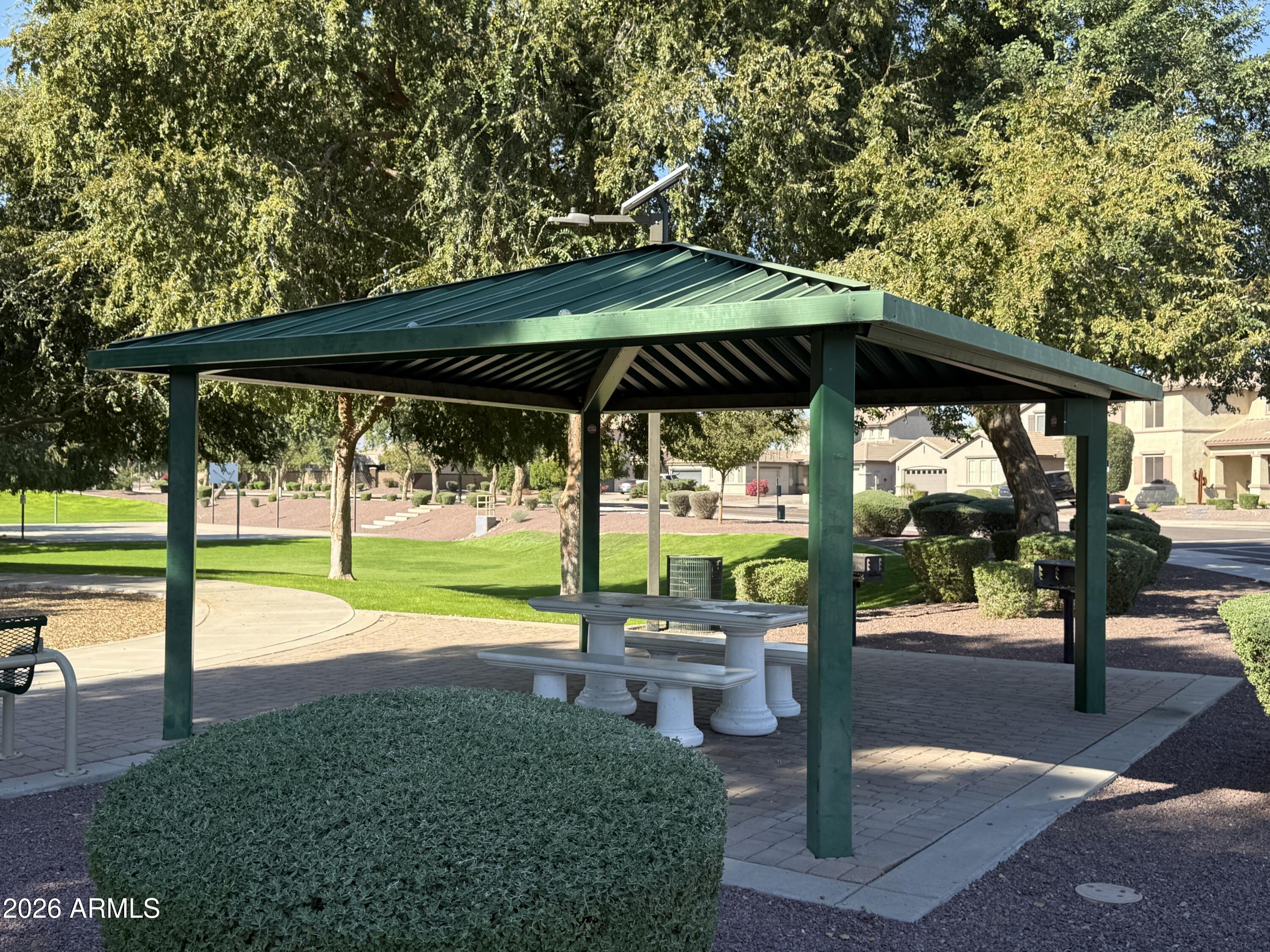 15208 W REDFIELD Road