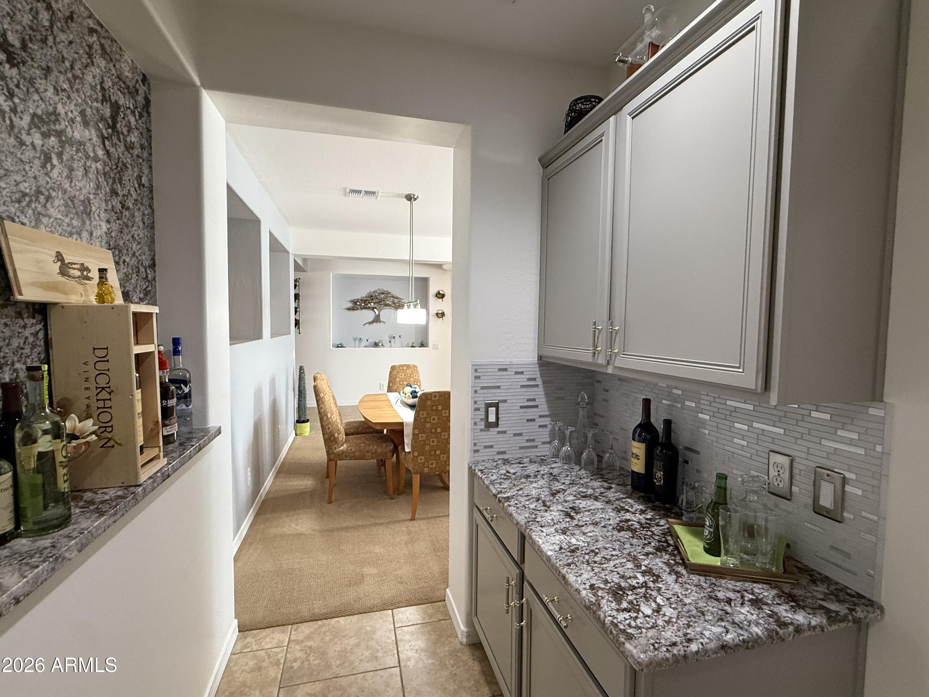 15208 W REDFIELD Road