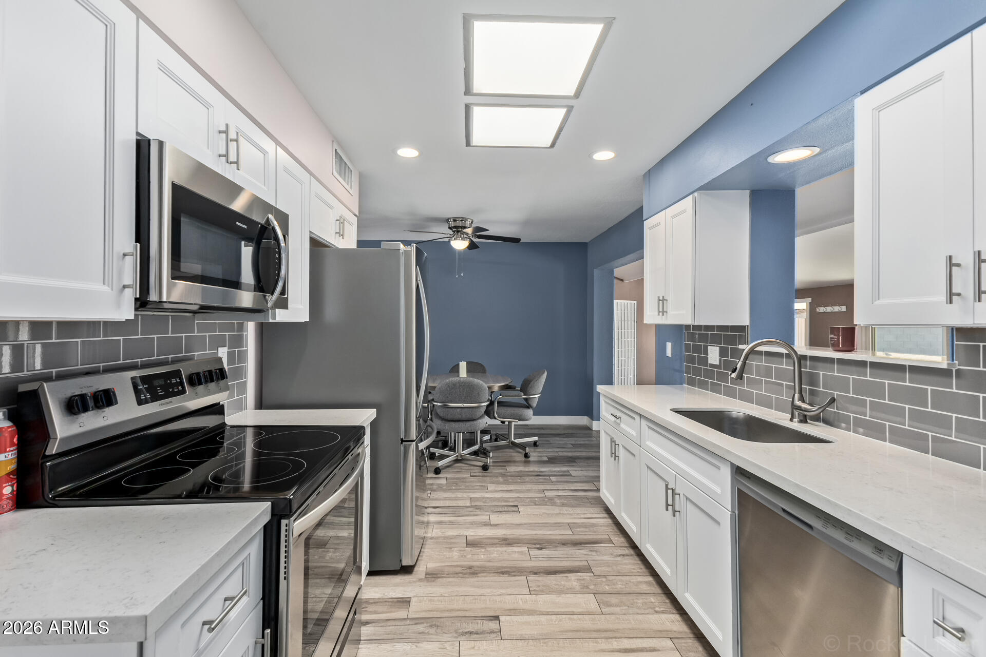 10731 W Tropicana Circle