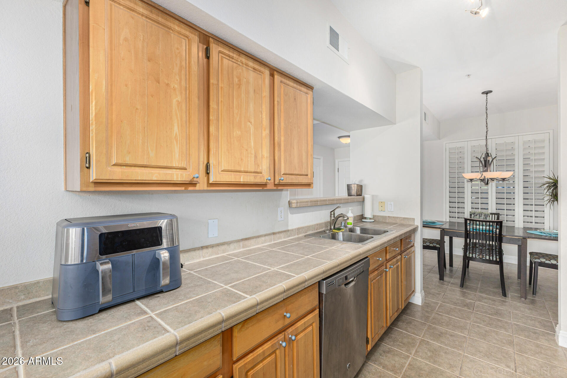 14950 W MOUNTAIN VIEW Boulevard 3207