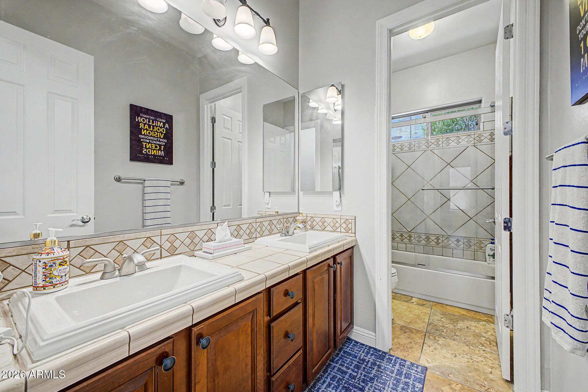 2316 W VILLA CASSANDRA Drive