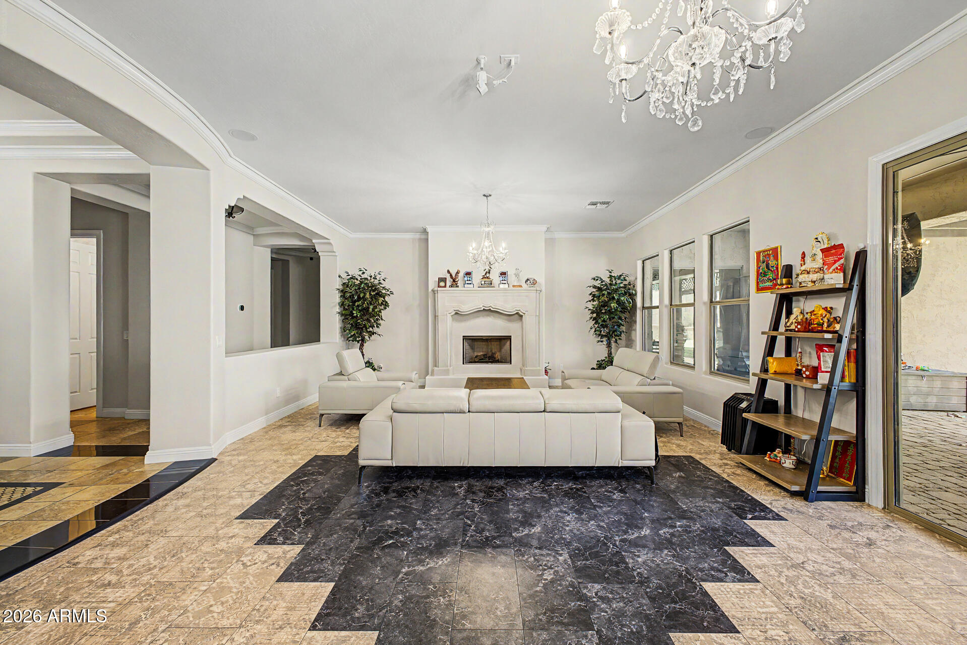 2316 W VILLA CASSANDRA Drive
