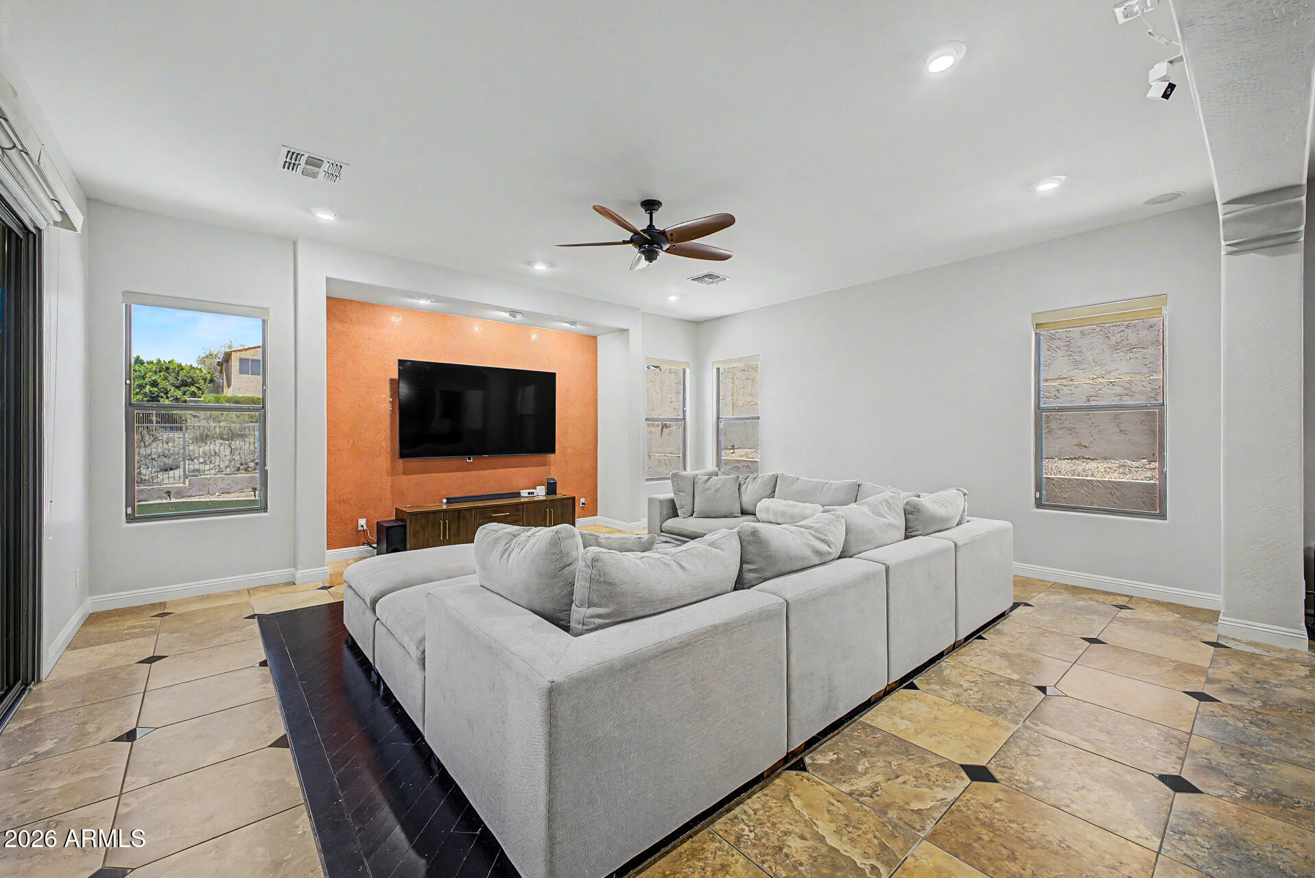 2316 W VILLA CASSANDRA Drive
