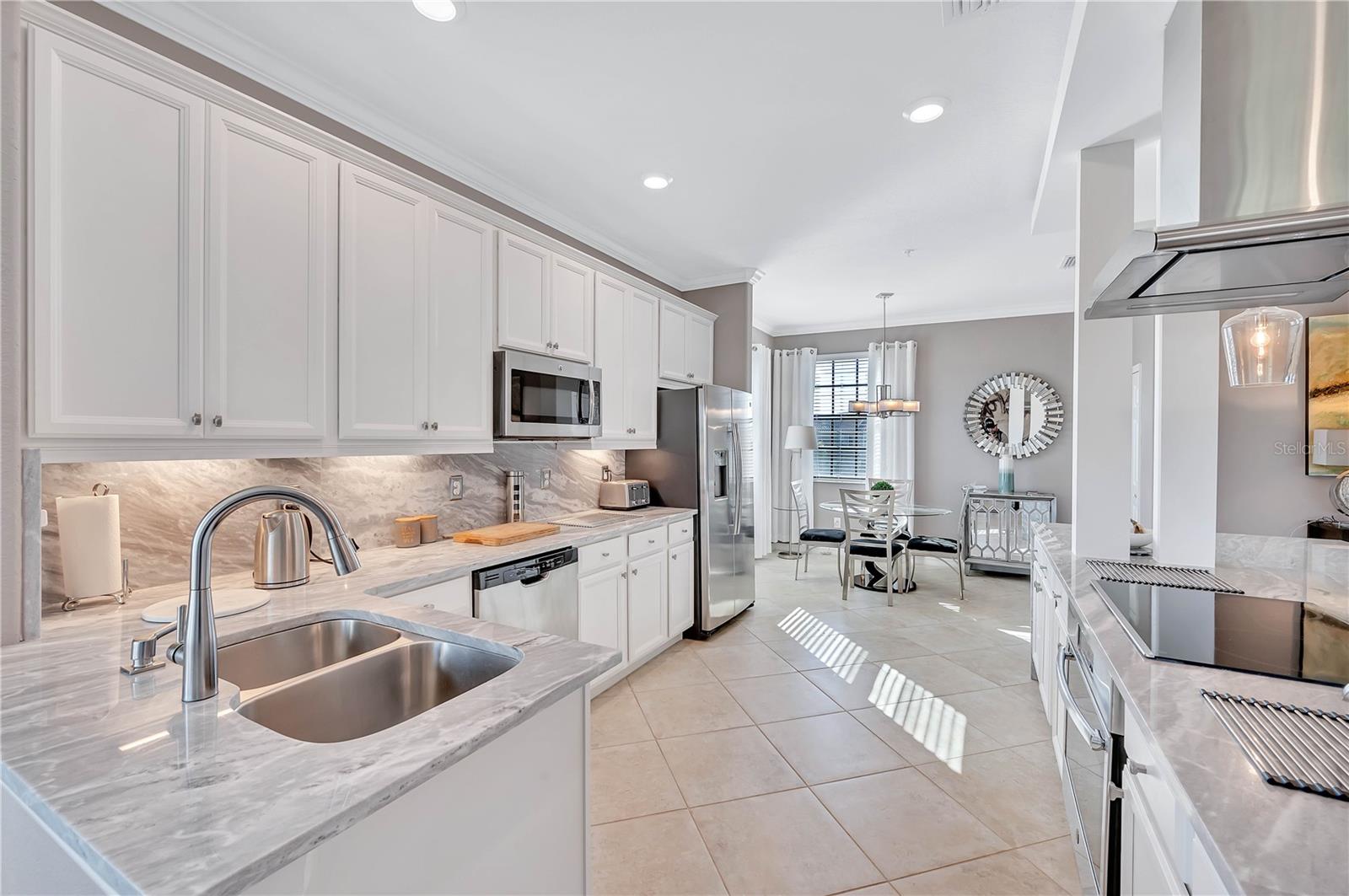 5815 WAKE FOREST RUN #103