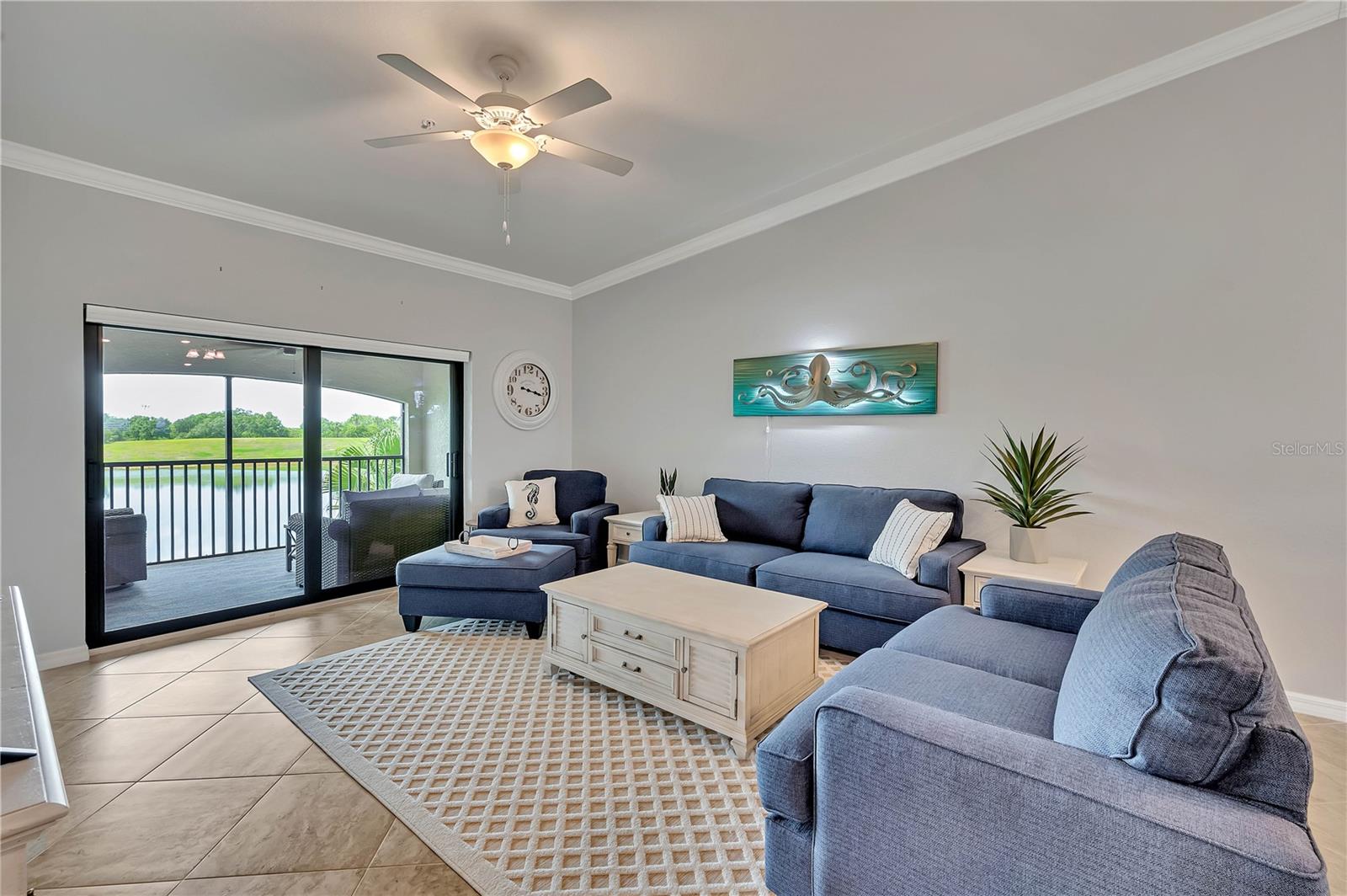 5577 PALMER CIR #201