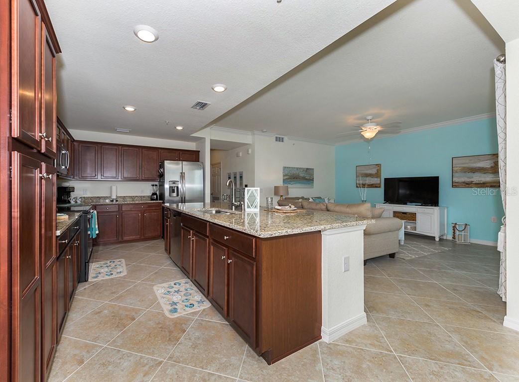 16904 VARDON TER #202
