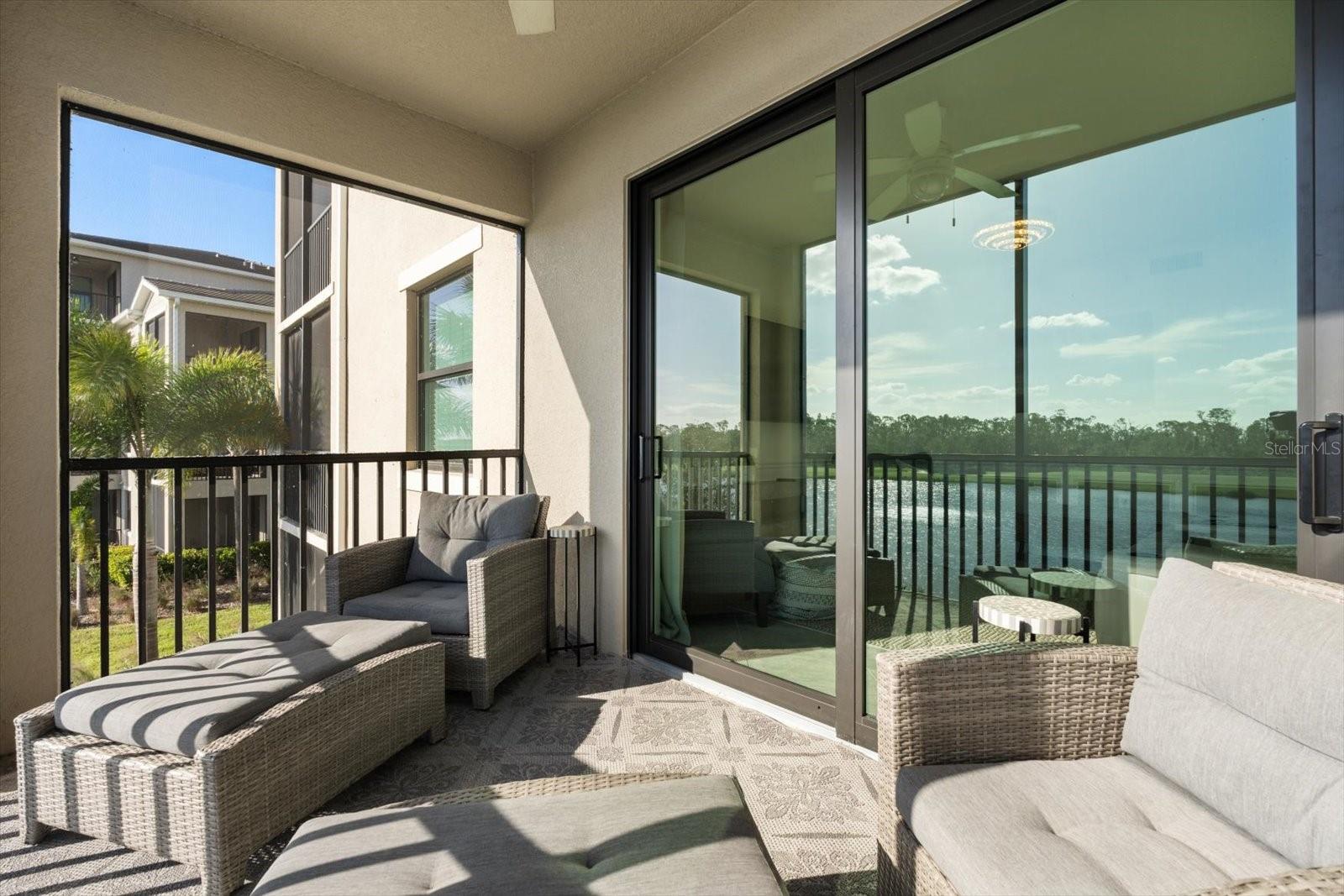 17704 GAWTHROP DR #207