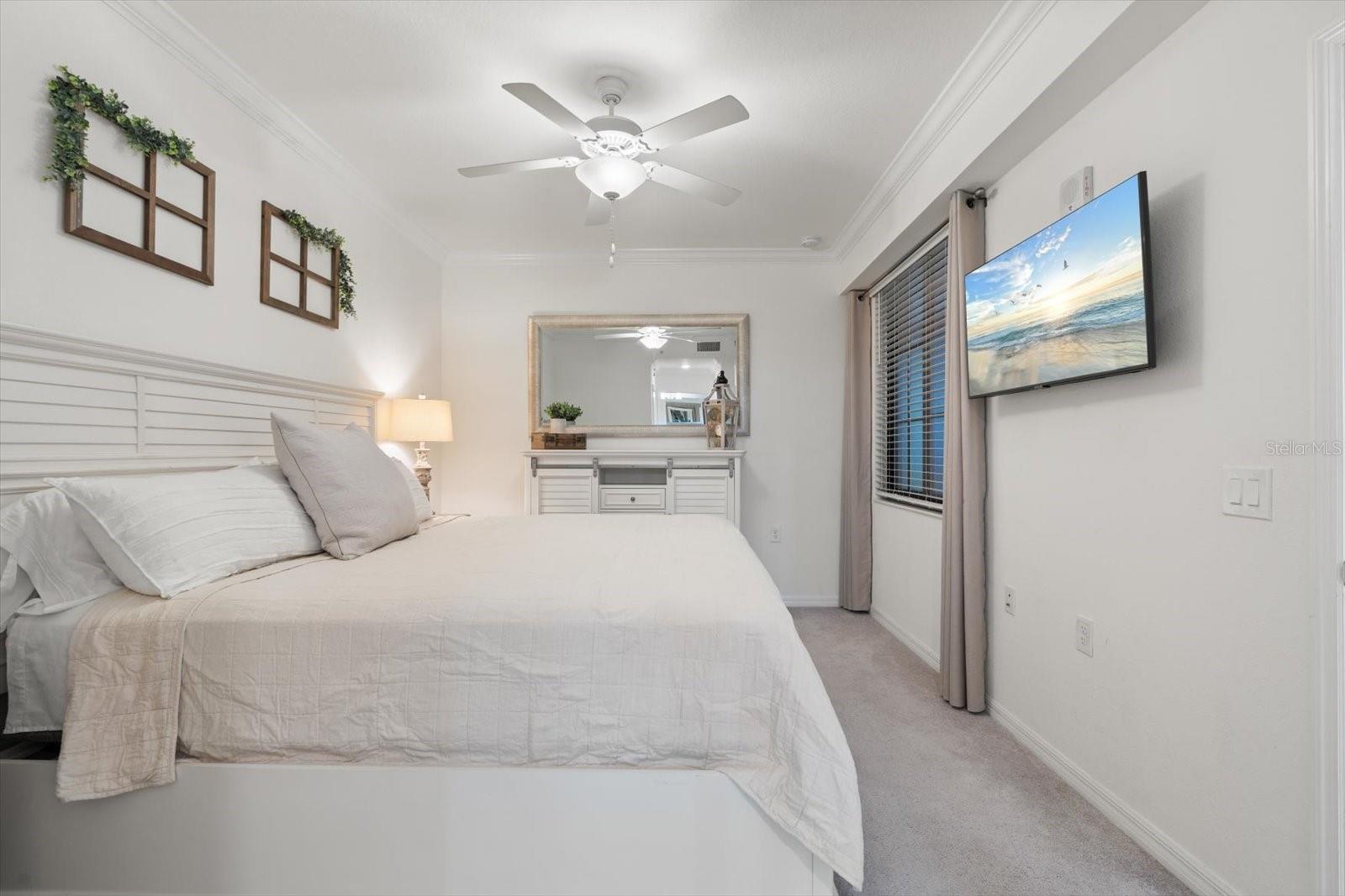 17704 GAWTHROP DR #207