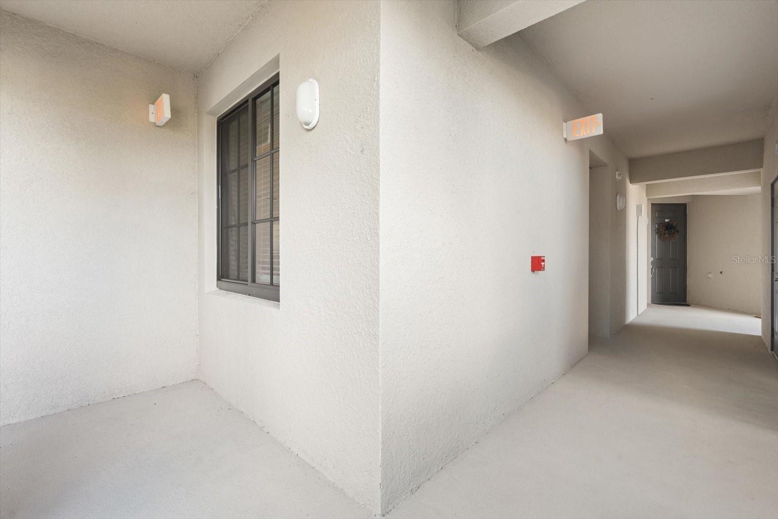 17704 GAWTHROP DR #207