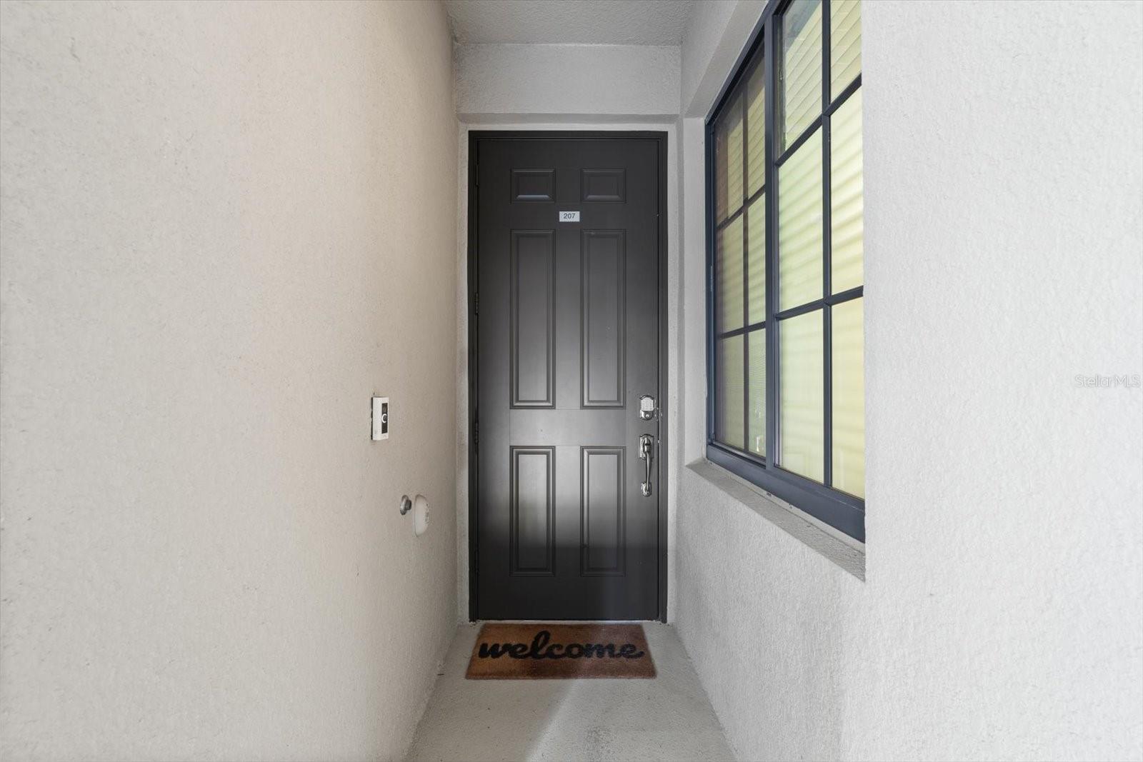 17704 GAWTHROP DR #207