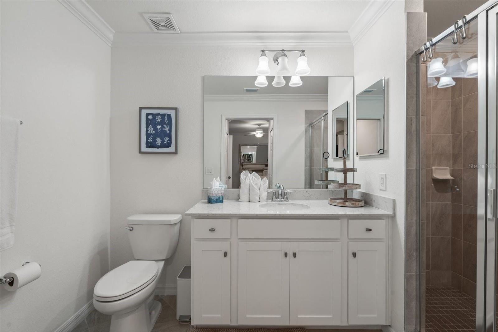 17704 GAWTHROP DR #207