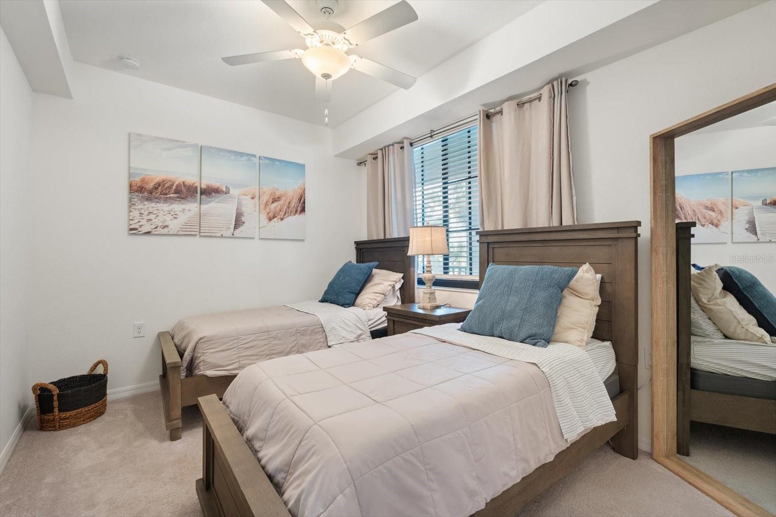 17704 GAWTHROP DR #207