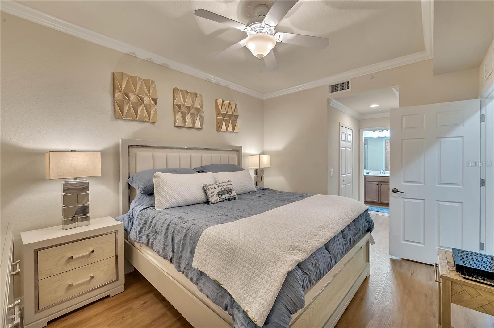 7019 RIVER HAMMOCK DR #202