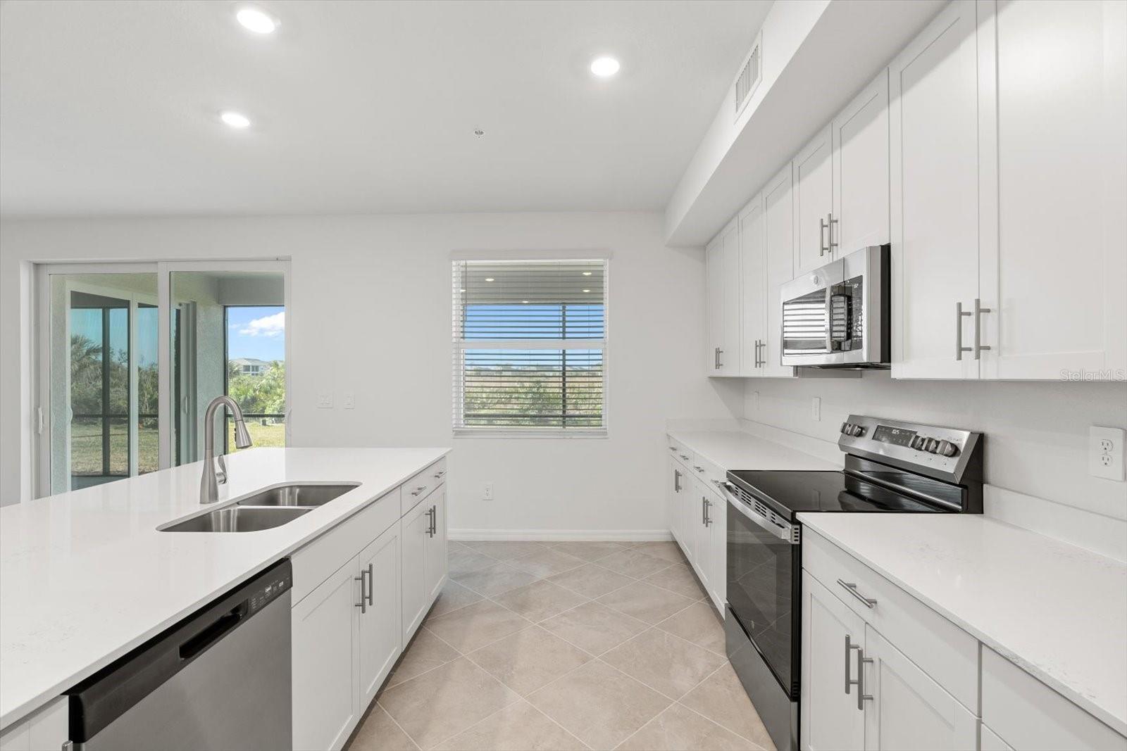 12665 RADIANCE CT #102