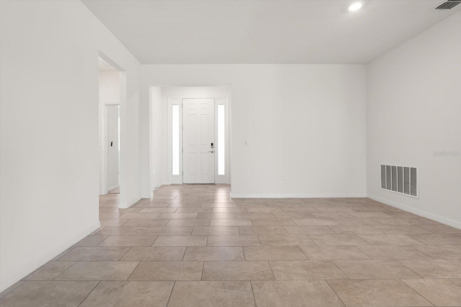 17738 PASTURELAND AVE