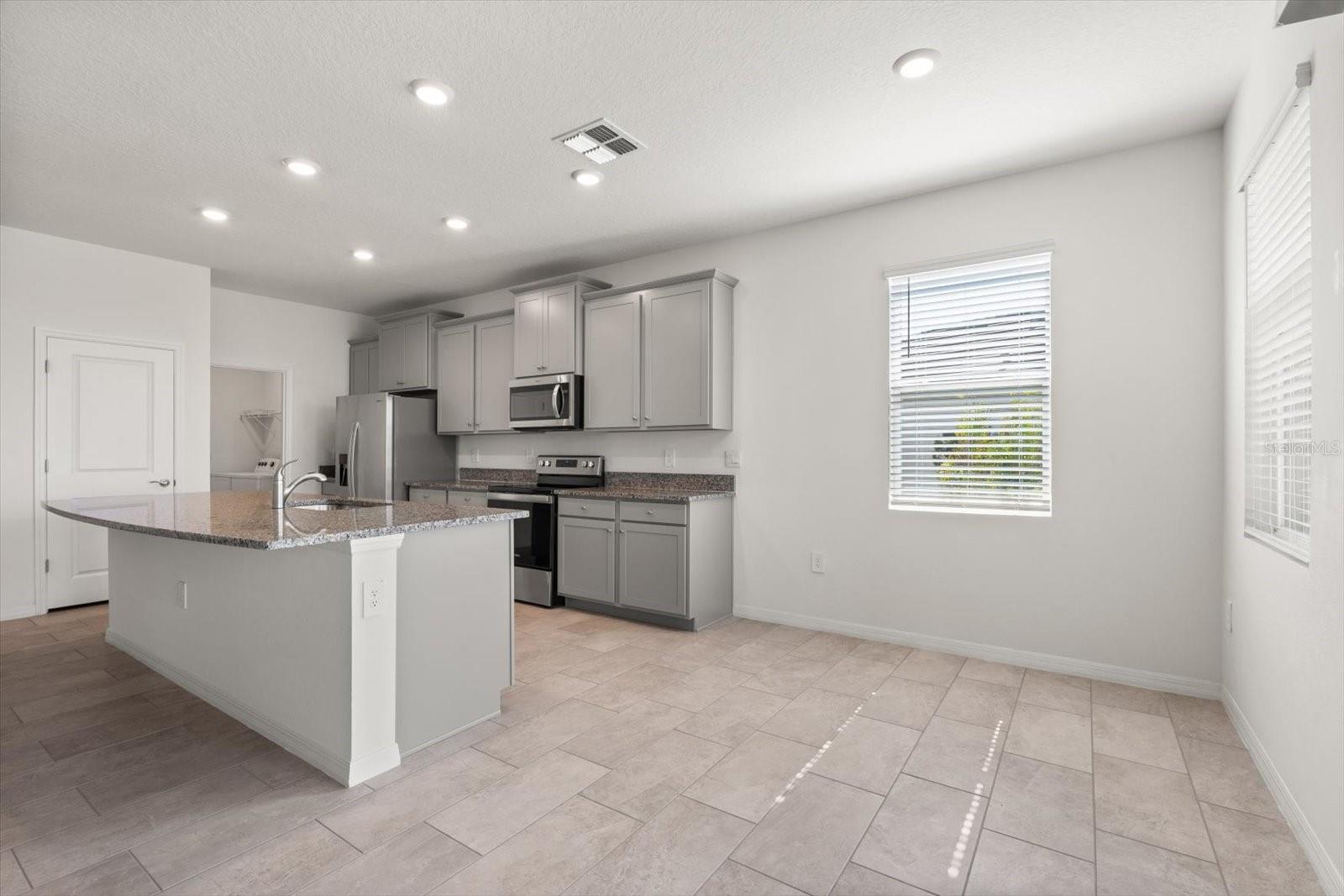 17738 PASTURELAND AVE