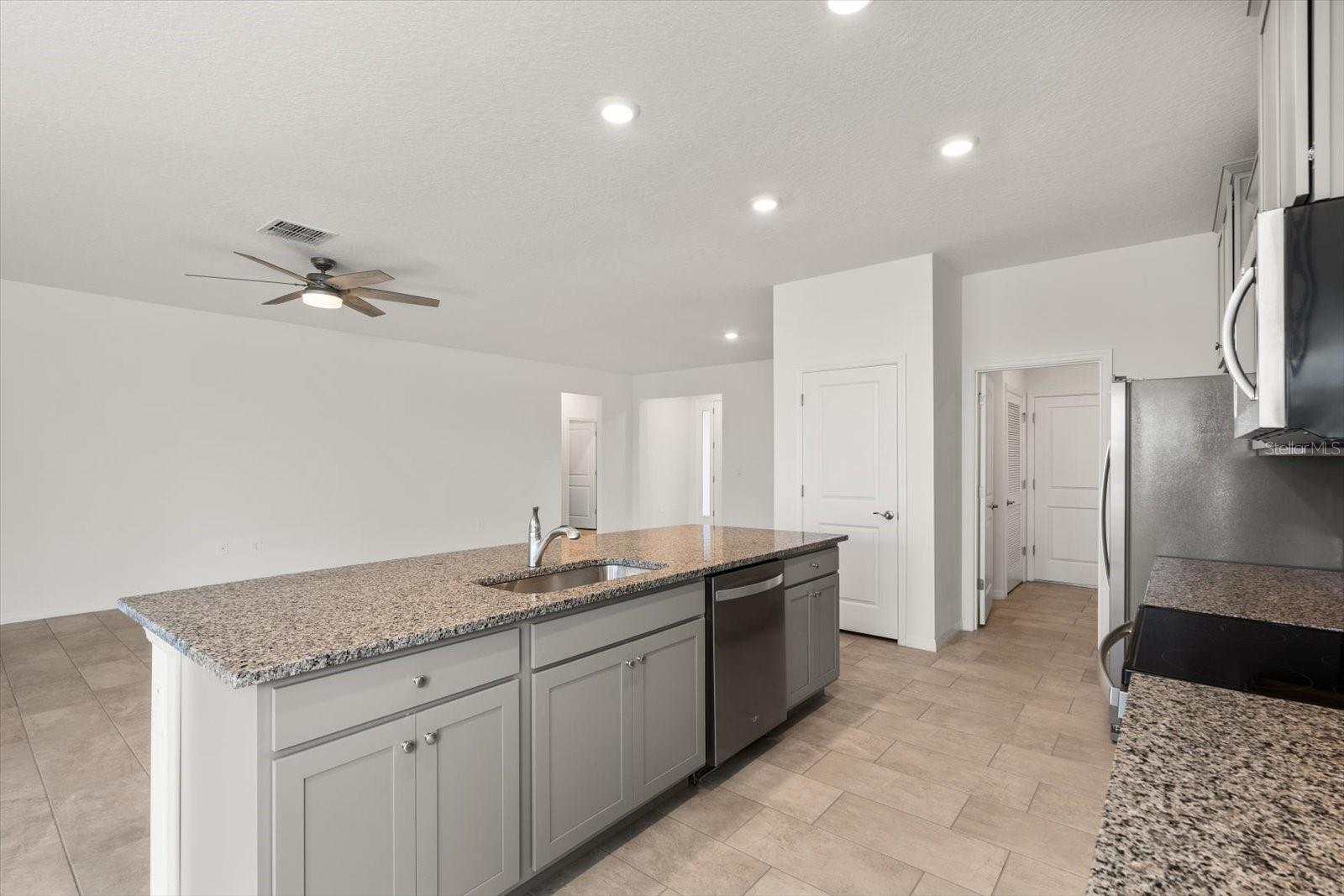 17738 PASTURELAND AVE