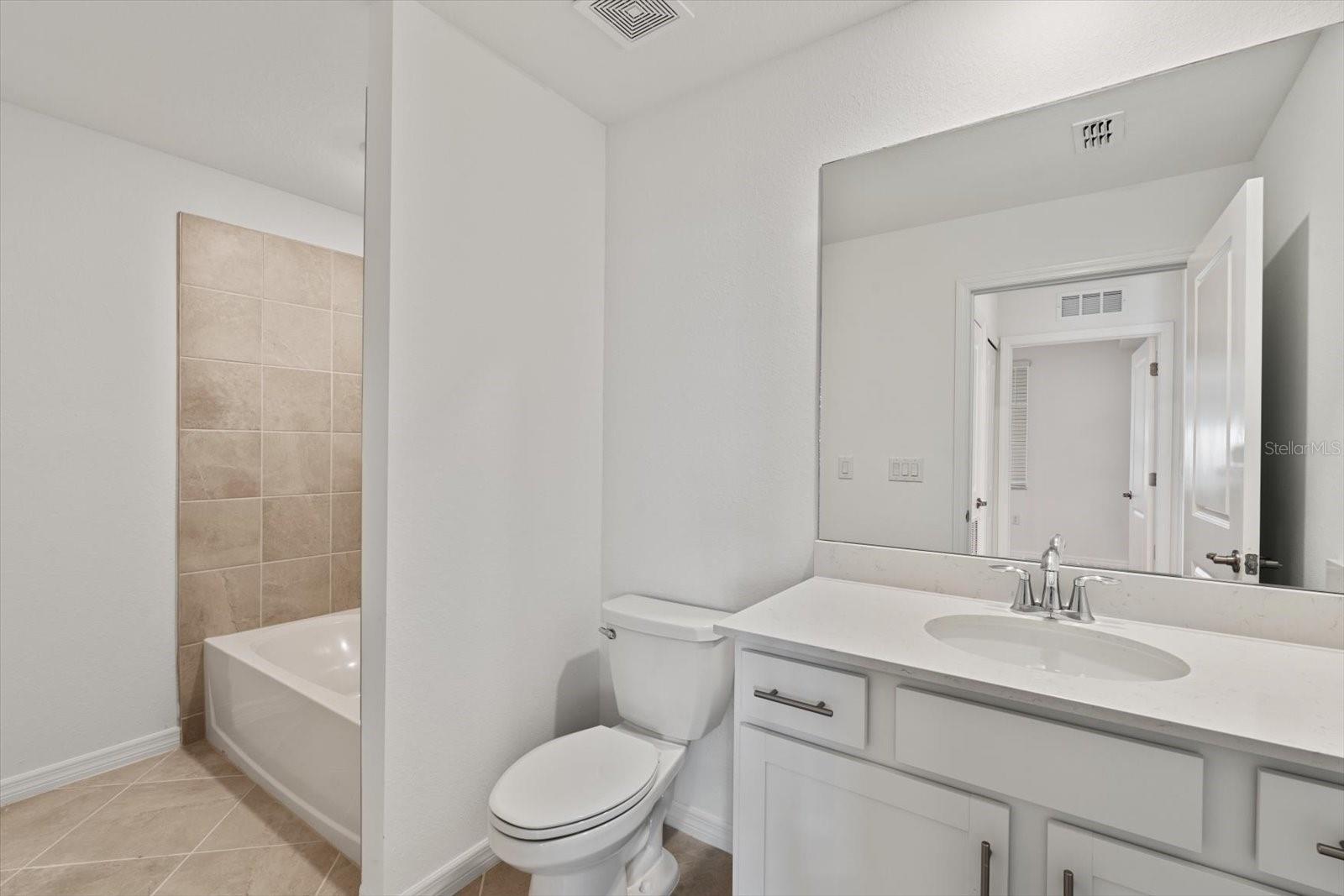 12180 WELLEN GOLF ST #305