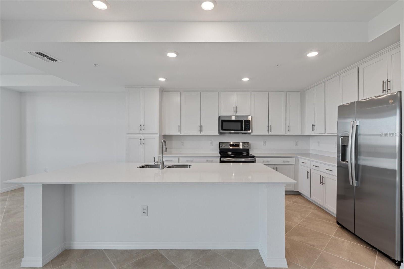 12180 WELLEN GOLF ST #302