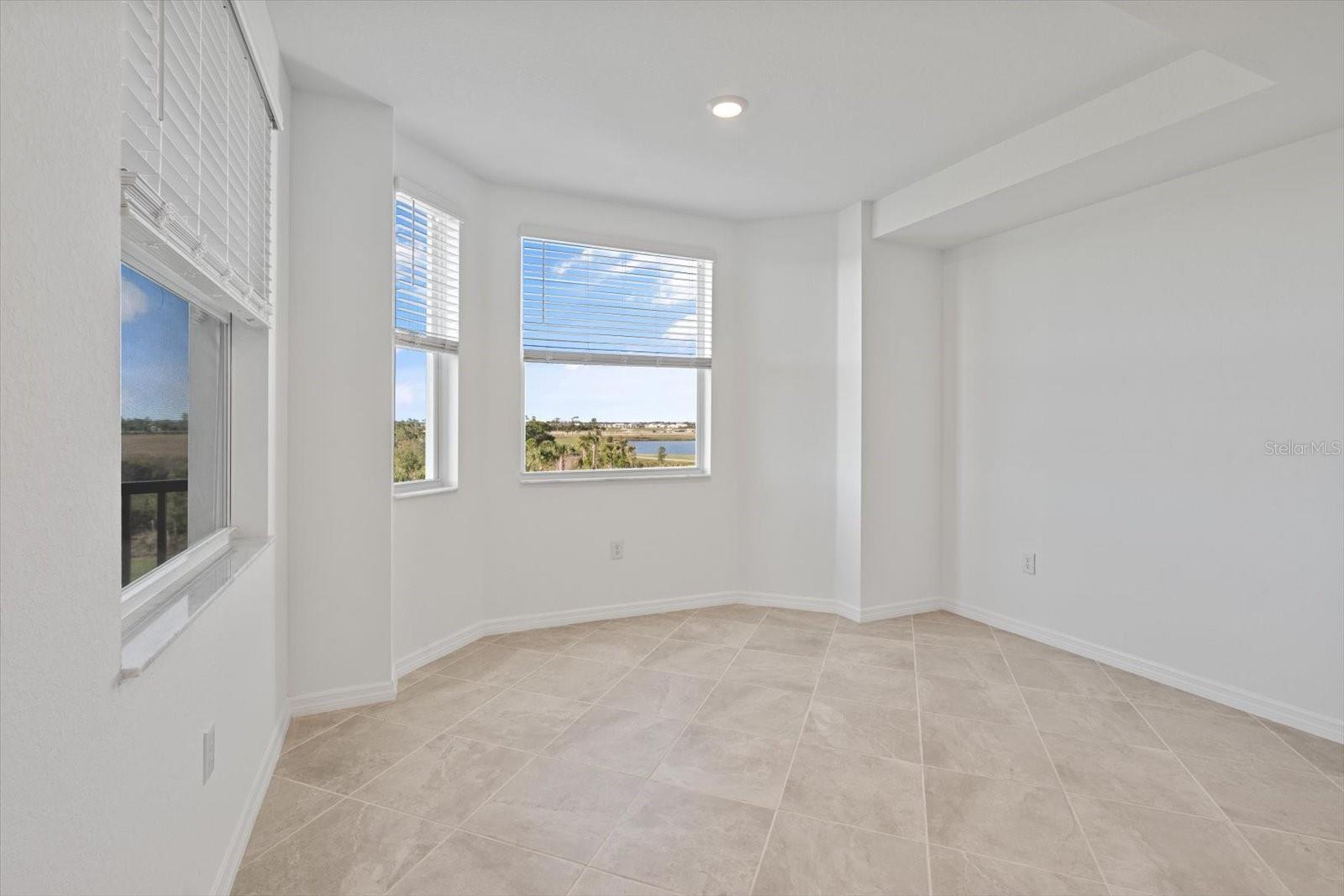 12180 WELLEN GOLF ST #302