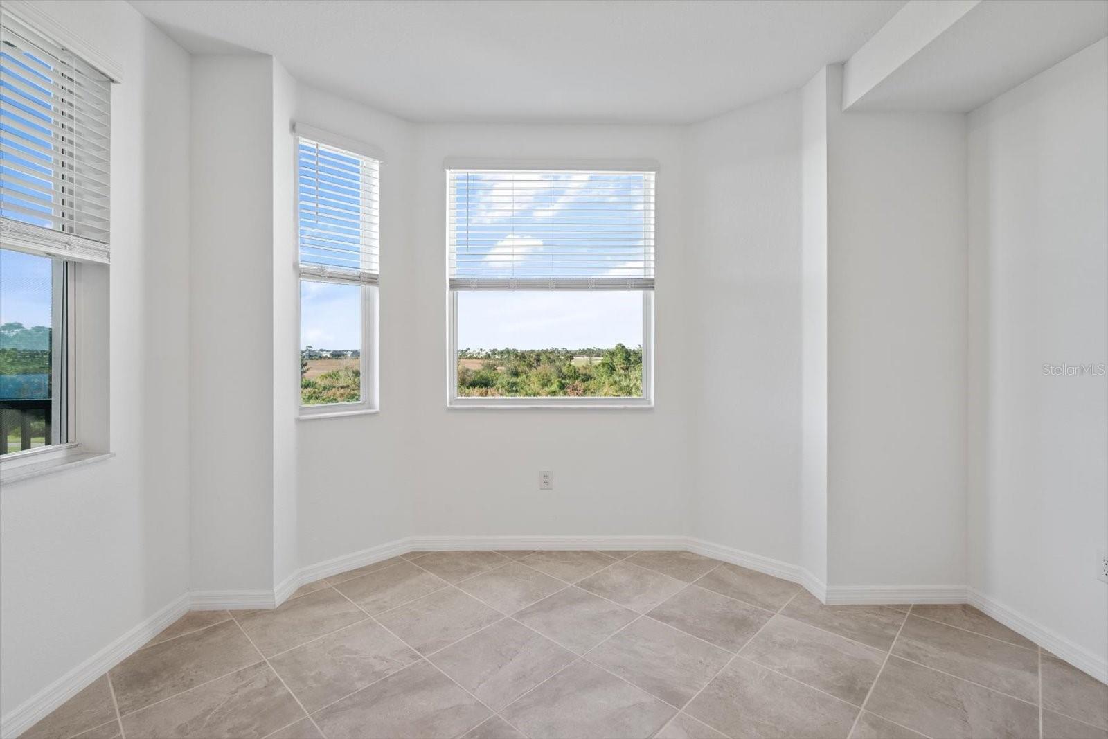 12180 WELLEN GOLF ST #302
