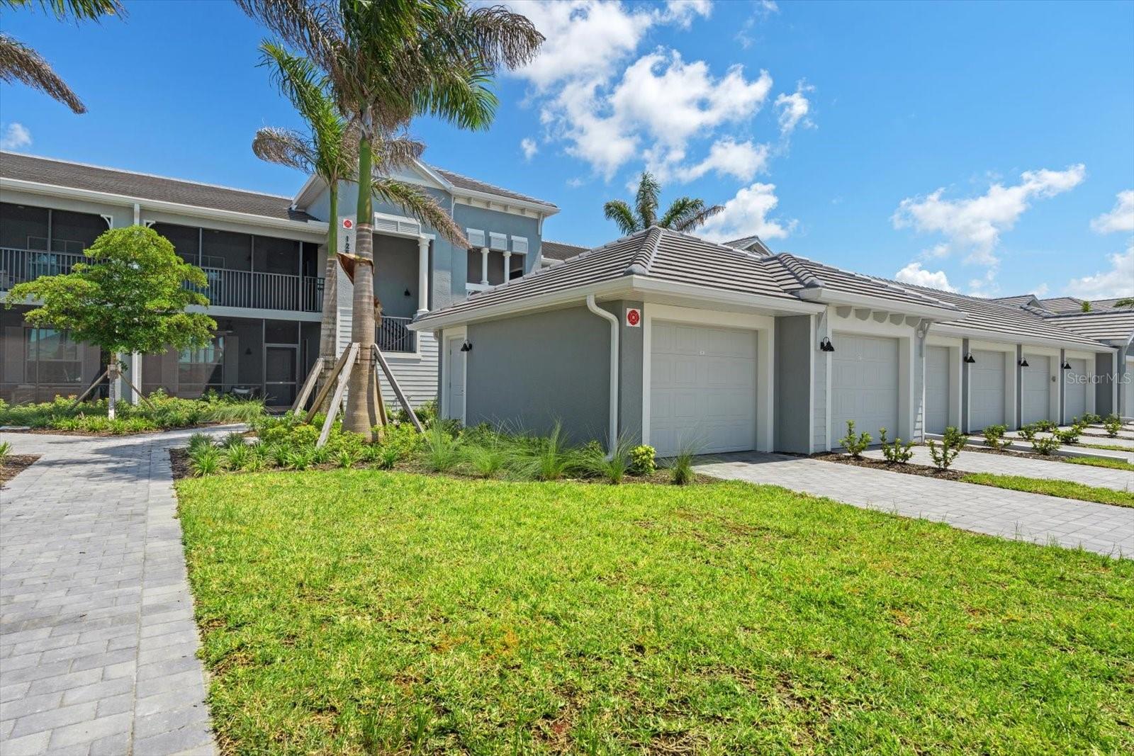 12580 GALAPAGOS CT #105