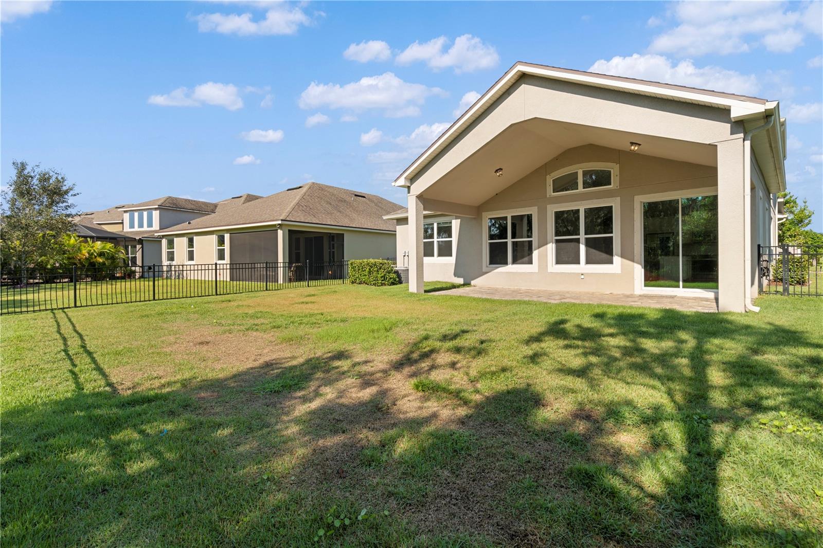 5334 BENTGRASS WAY