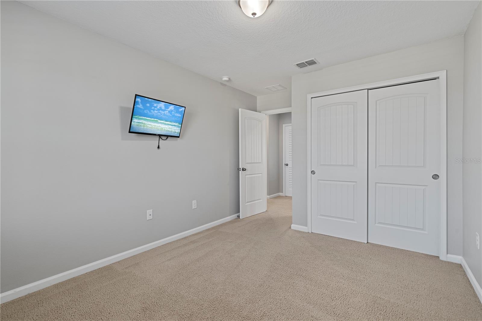 5334 BENTGRASS WAY