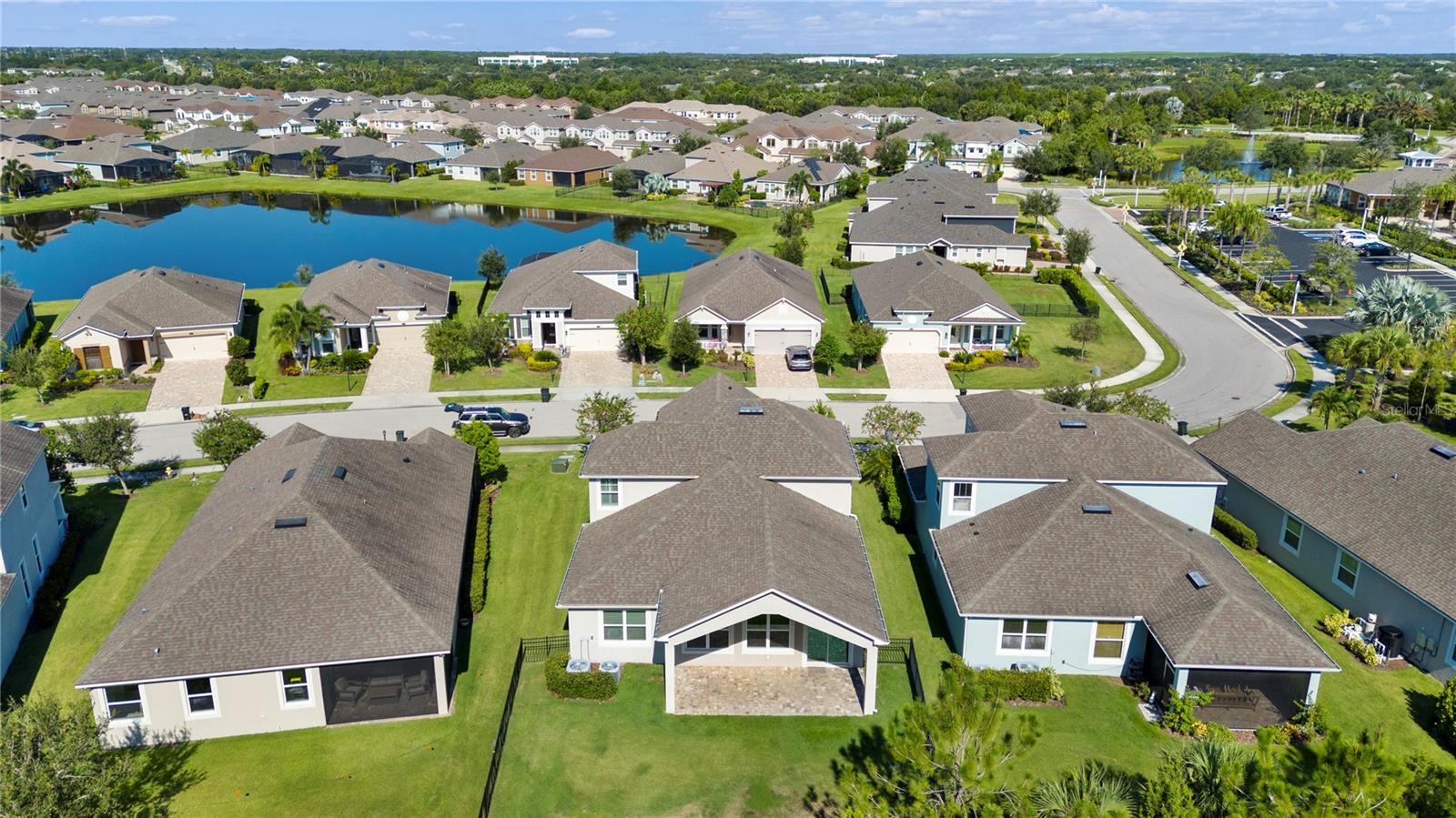 5334 BENTGRASS WAY