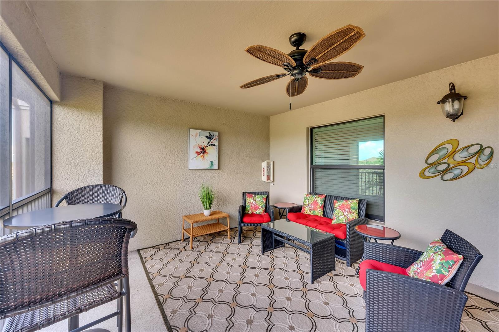 5517 PALMER CIR #203