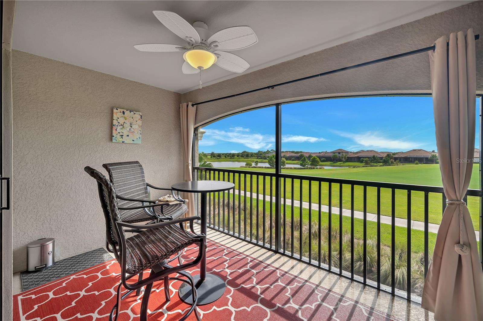 5517 PALMER CIR #203