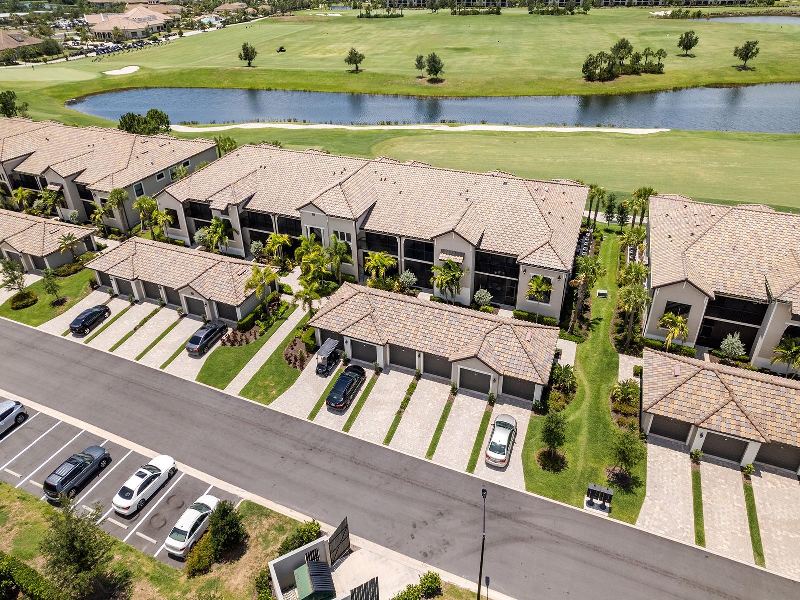 5694 PALMER CIR #105