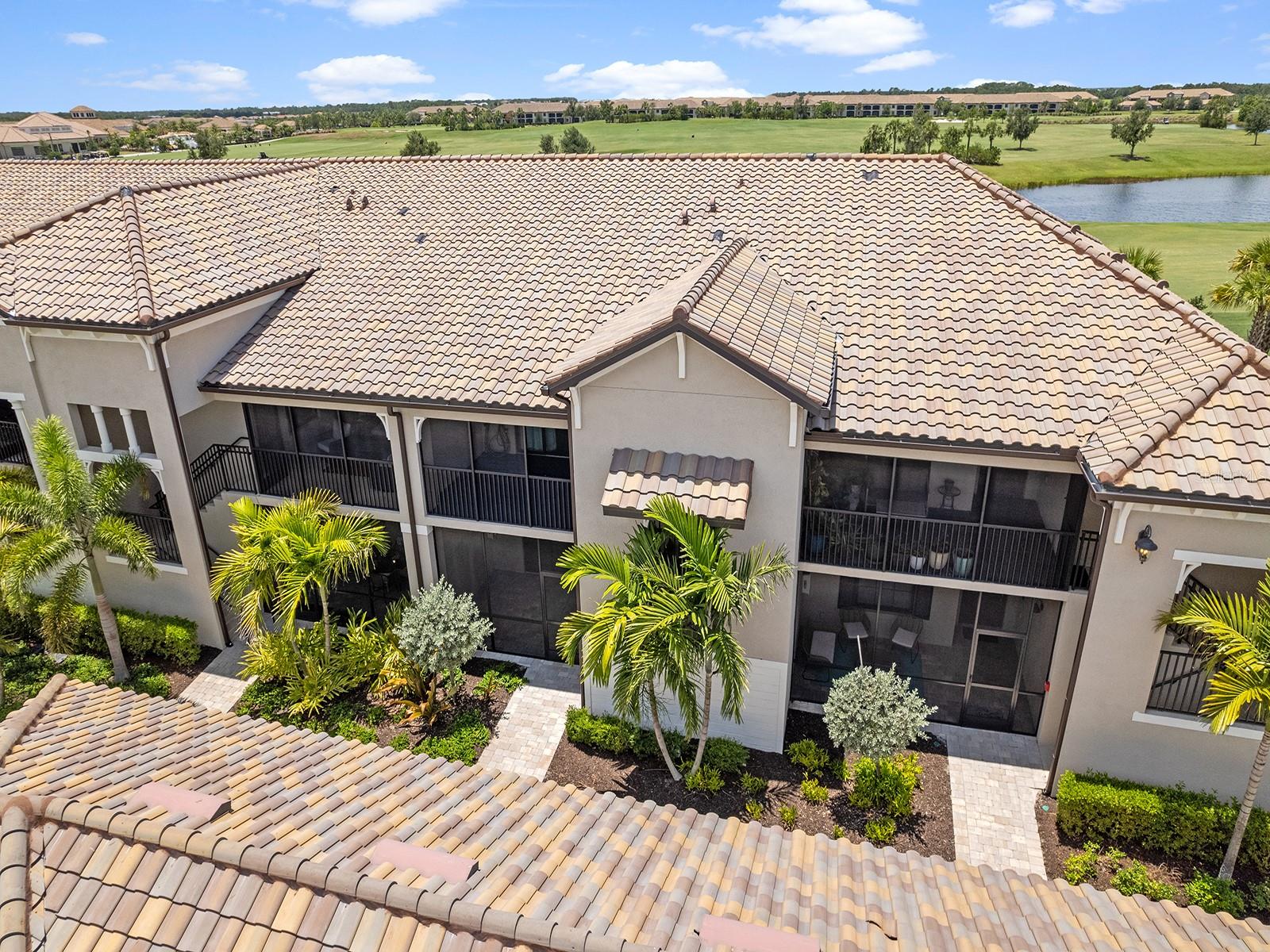 5694 PALMER CIR #105