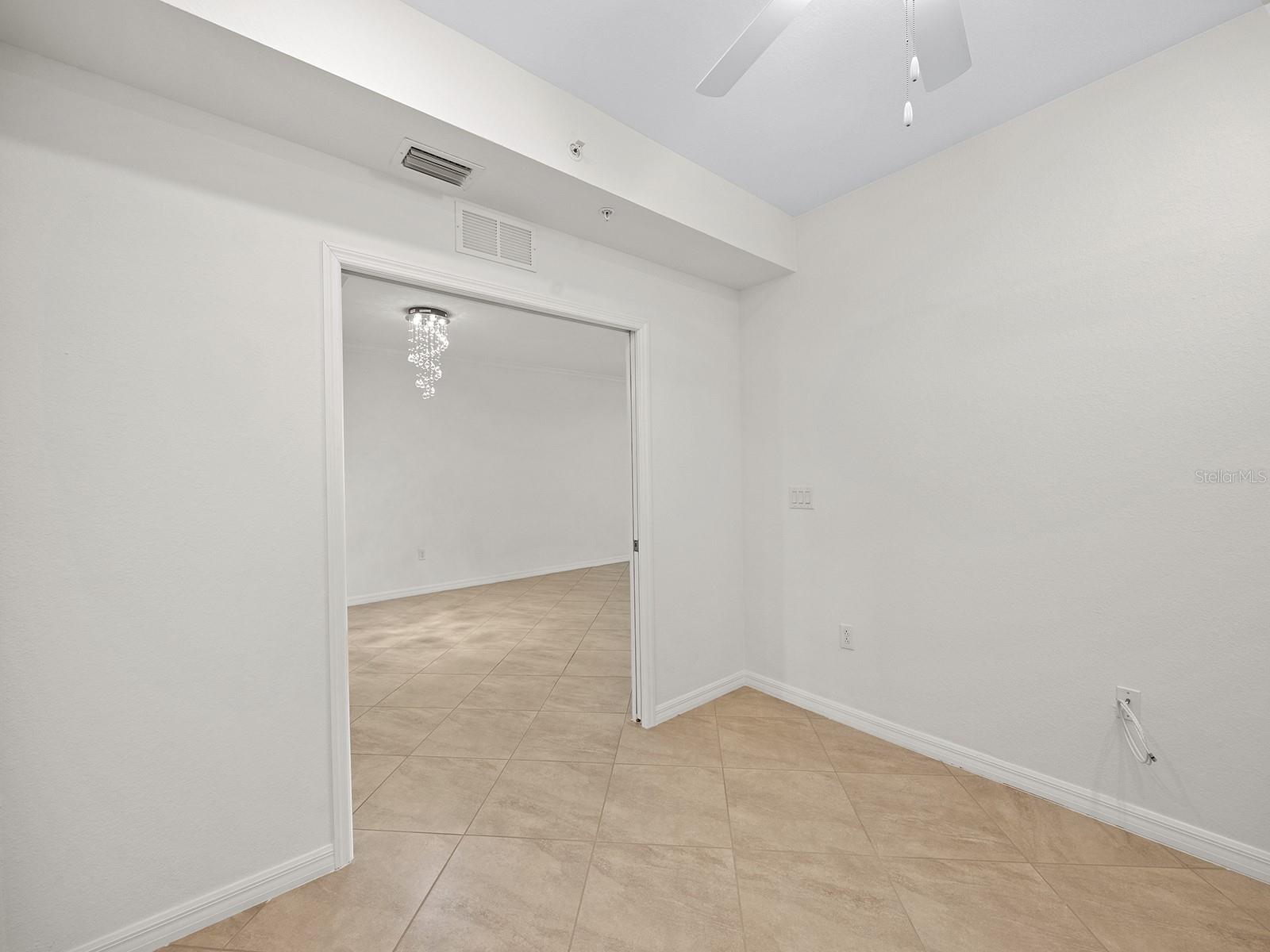 5694 PALMER CIR #105