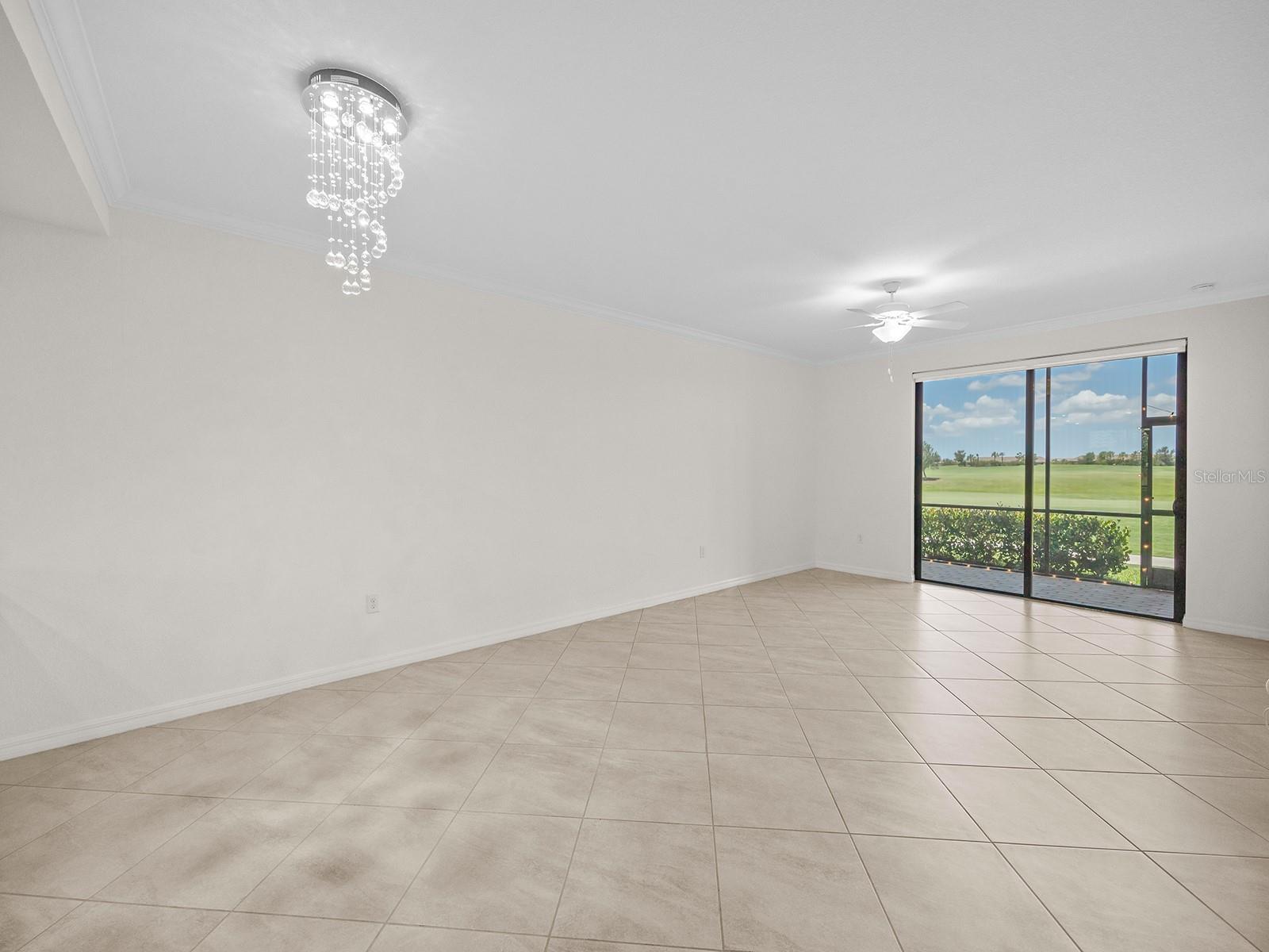 5694 PALMER CIR #105