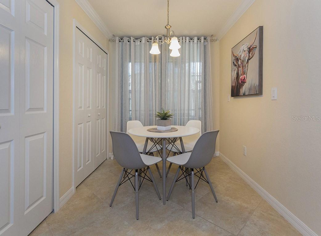 5518 PALMER CIR #102