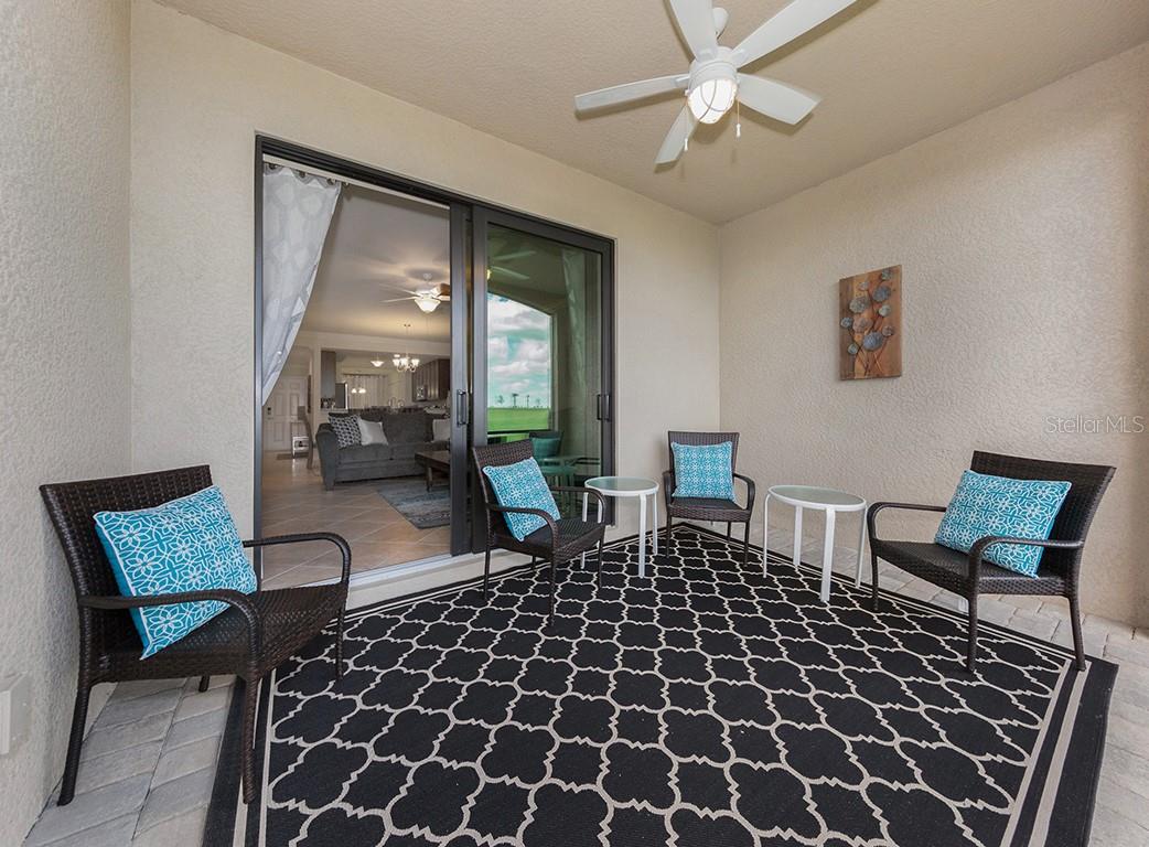 5528 PALMER CIR #105