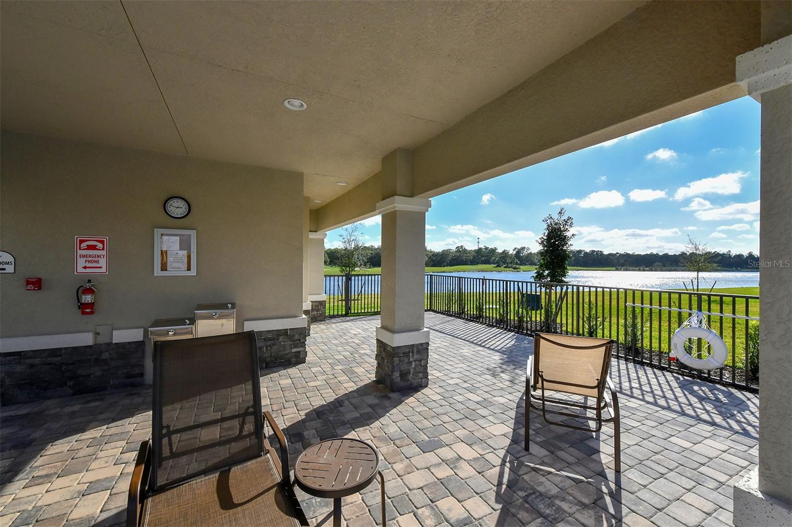17520 GAWTHROP DR #401