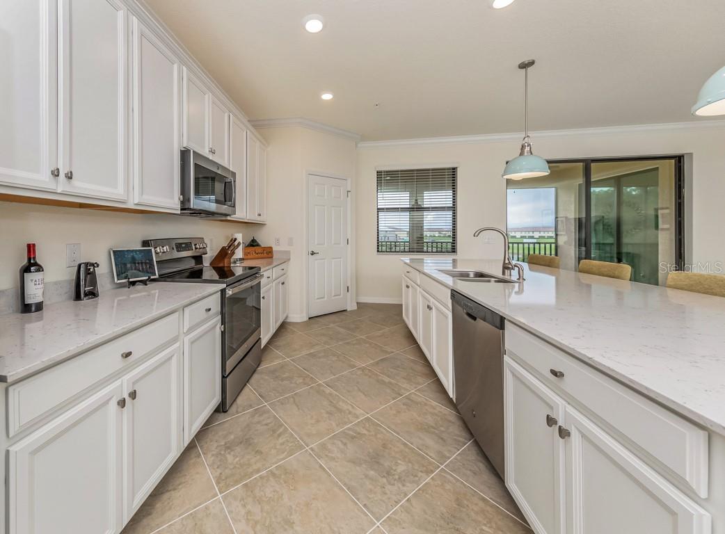 12550 GHIBERTI CIR #201