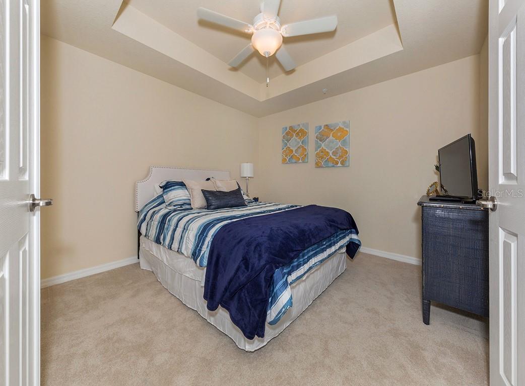 5548 PALMER CIR #103