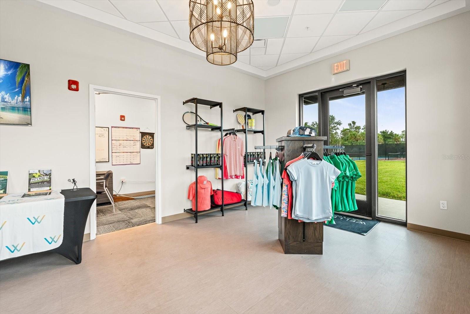 17585 BORACAY CT #2-102