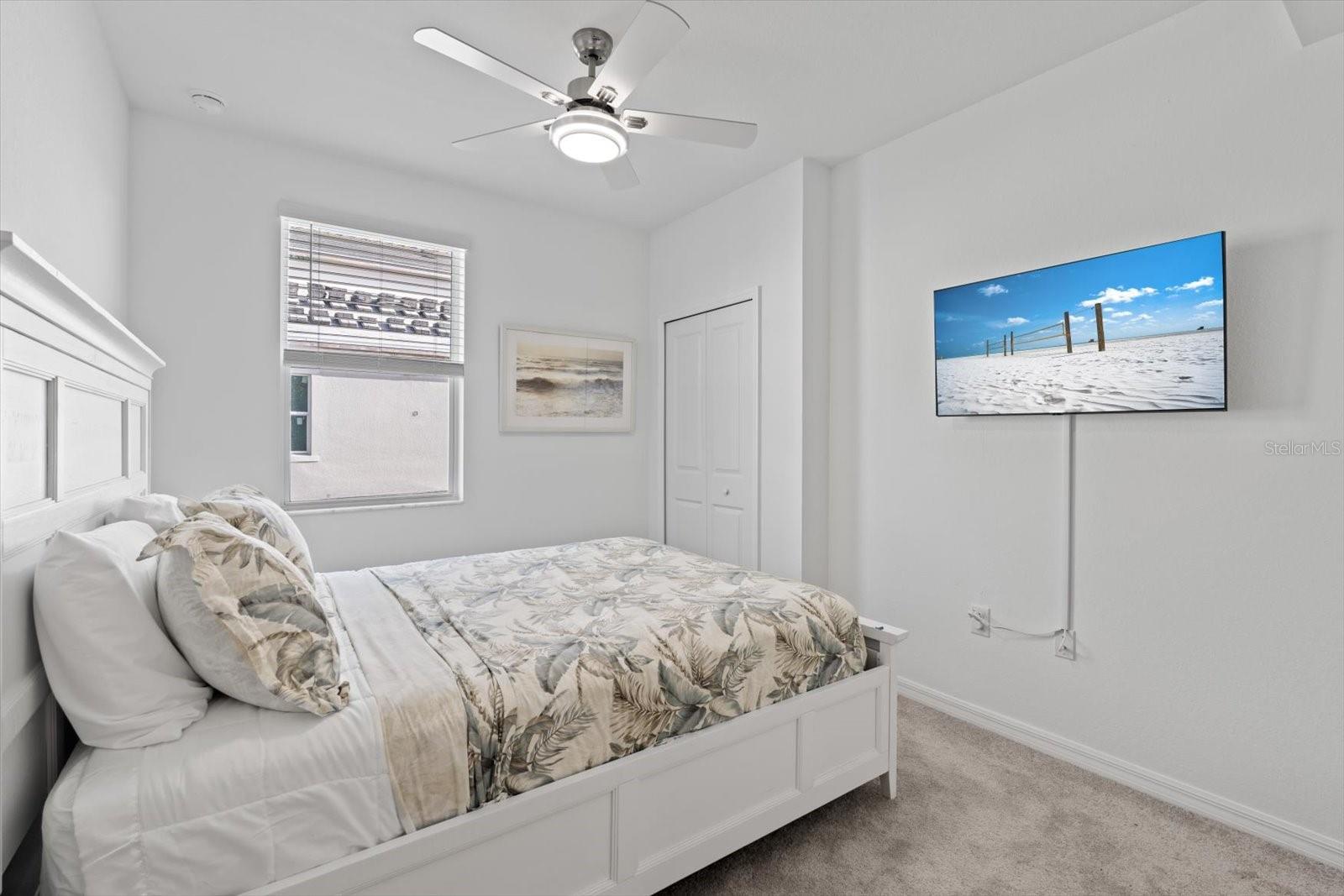 17585 BORACAY CT #2-102