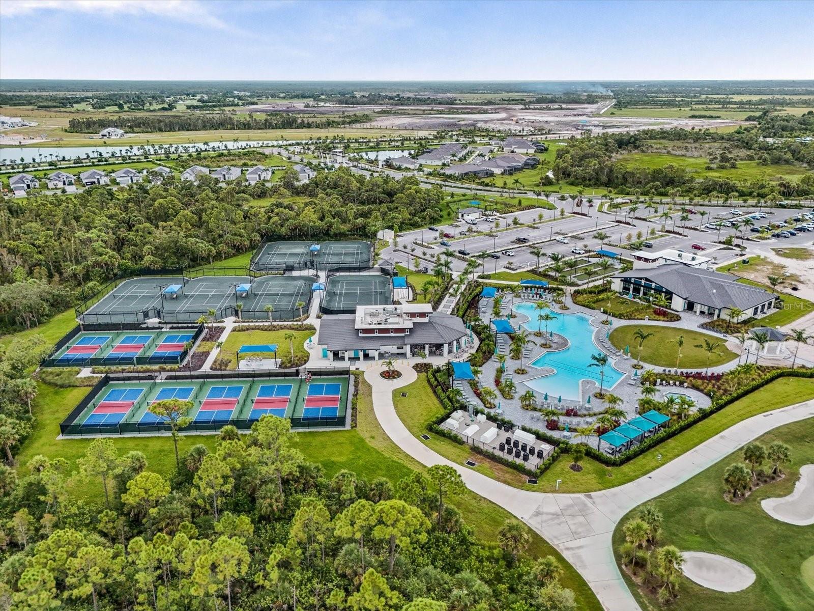 17585 BORACAY CT #2-102