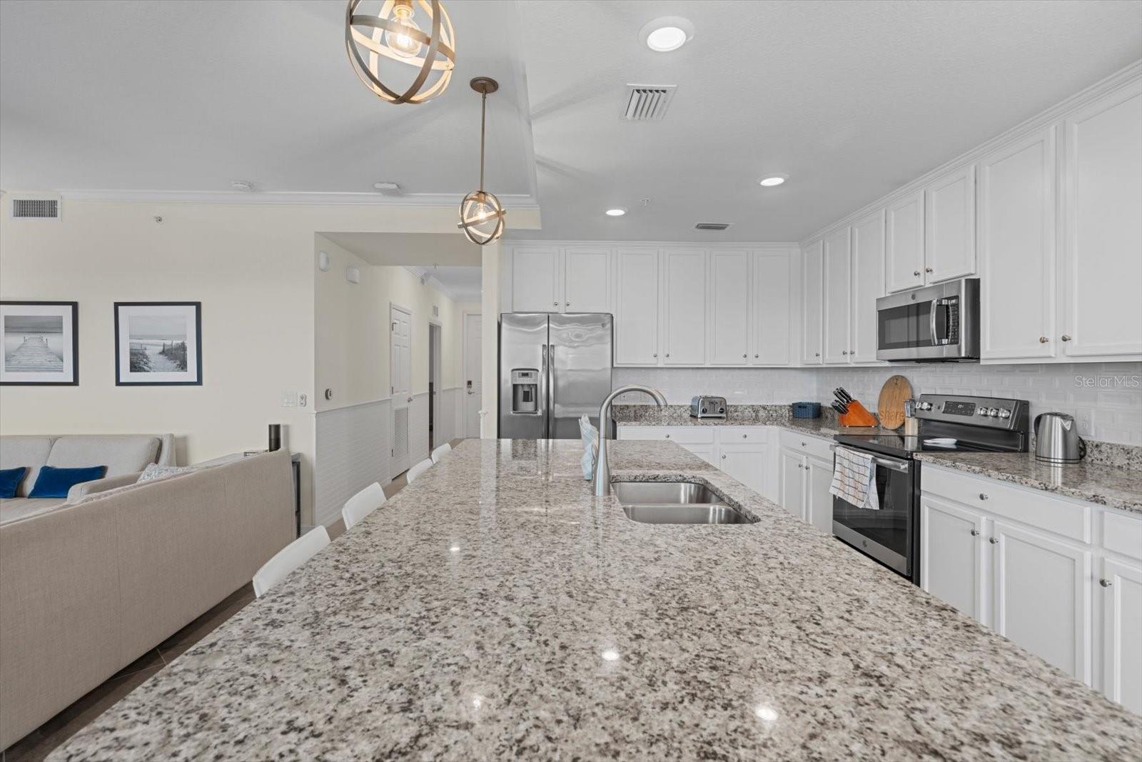 17118 VARDON TER #306