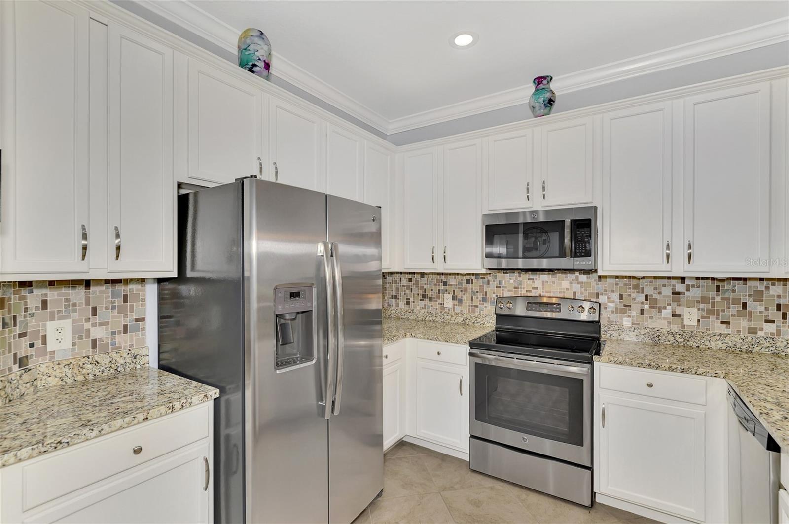 20145 LAGENTE CIR