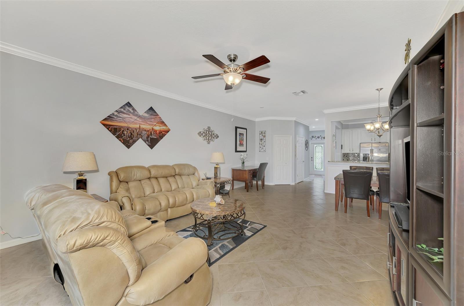 20145 LAGENTE CIR