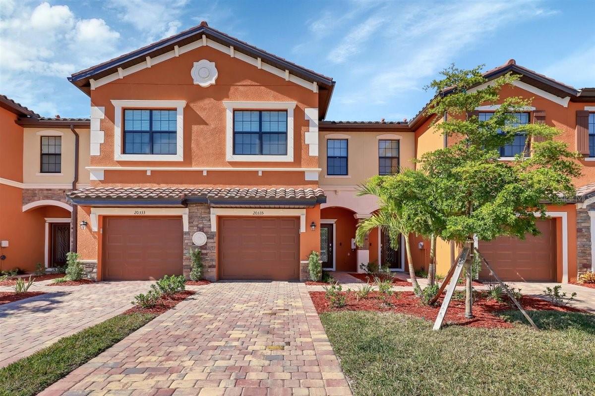 20335 LAGENTE CIR