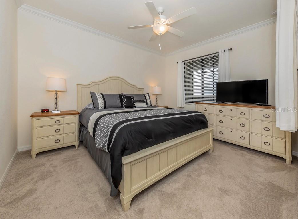 17510 GAWTHROP DR #406