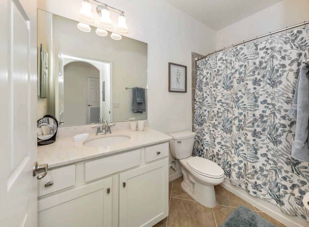 17510 GAWTHROP DR #406