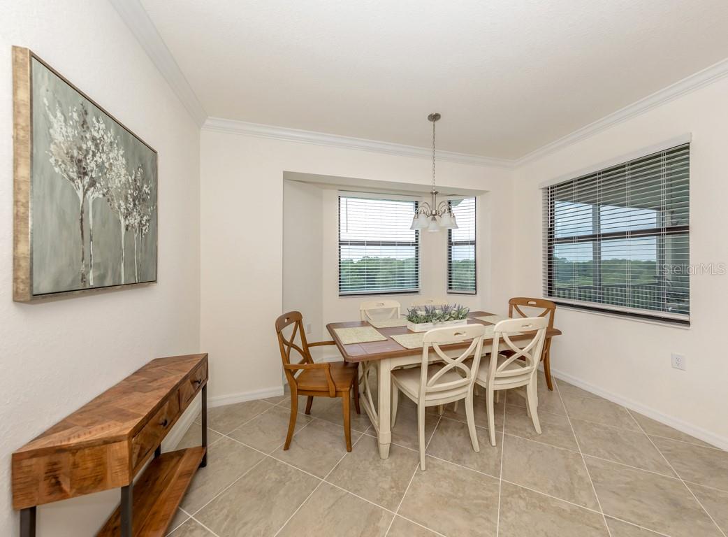 17510 GAWTHROP DR #406